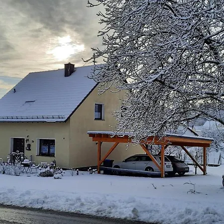 Tine Apartament Oberhausen bei Kirn